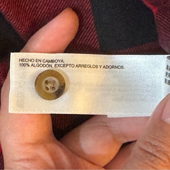 Roots Red and Black Plaid Button Down Shirt

#1178 - Picture 7 of 8